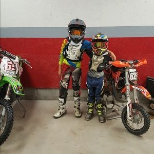 Meet your Posher, Zach